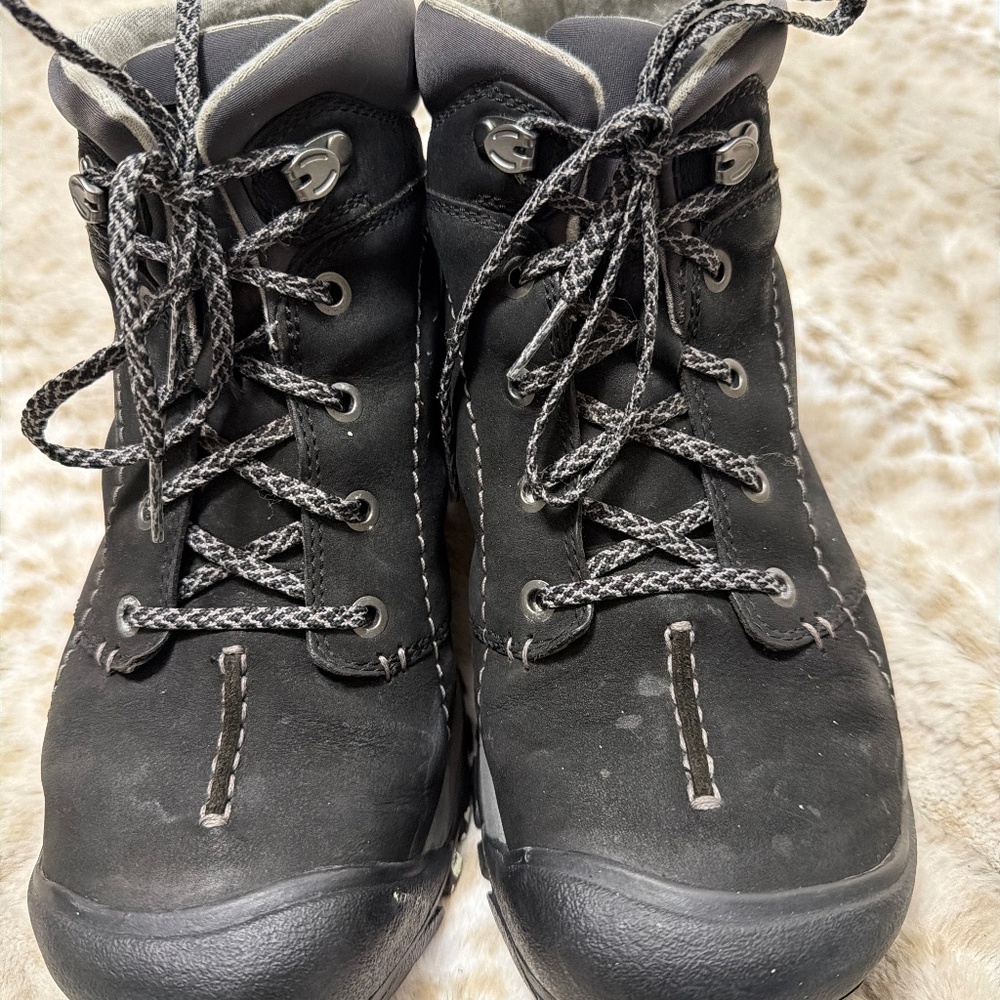 Keen Kacy Winter Boots